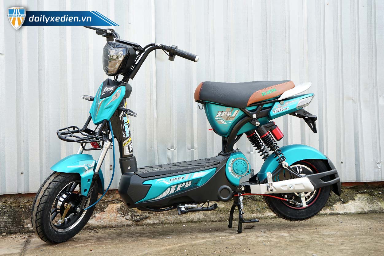 Xe đạp điện Bluera 133 IP6 - 12AH màu xanh dương